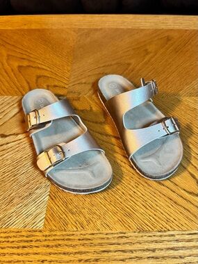 Girls Cat & Jack Rose Gold Metallic Double Buckle Slide Sandals